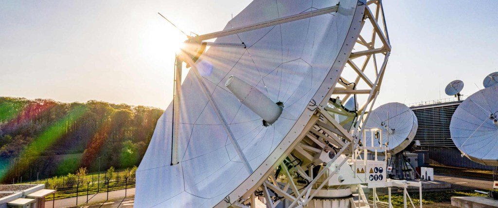 Kratos Demonstrates Fully Virtualized SATCOM Ground System for U.S. Army Futures Command over SES’s O3b MEO Constellation. Credit: Kratos